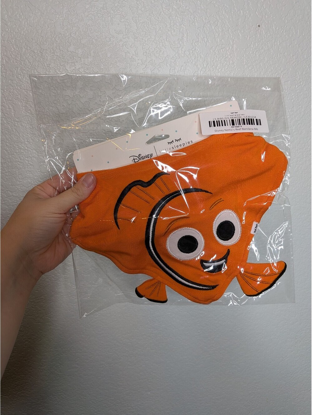 Little Sleepies Disney Finding Nemo Orange Reef Bamboo Bandana Baby Bib
